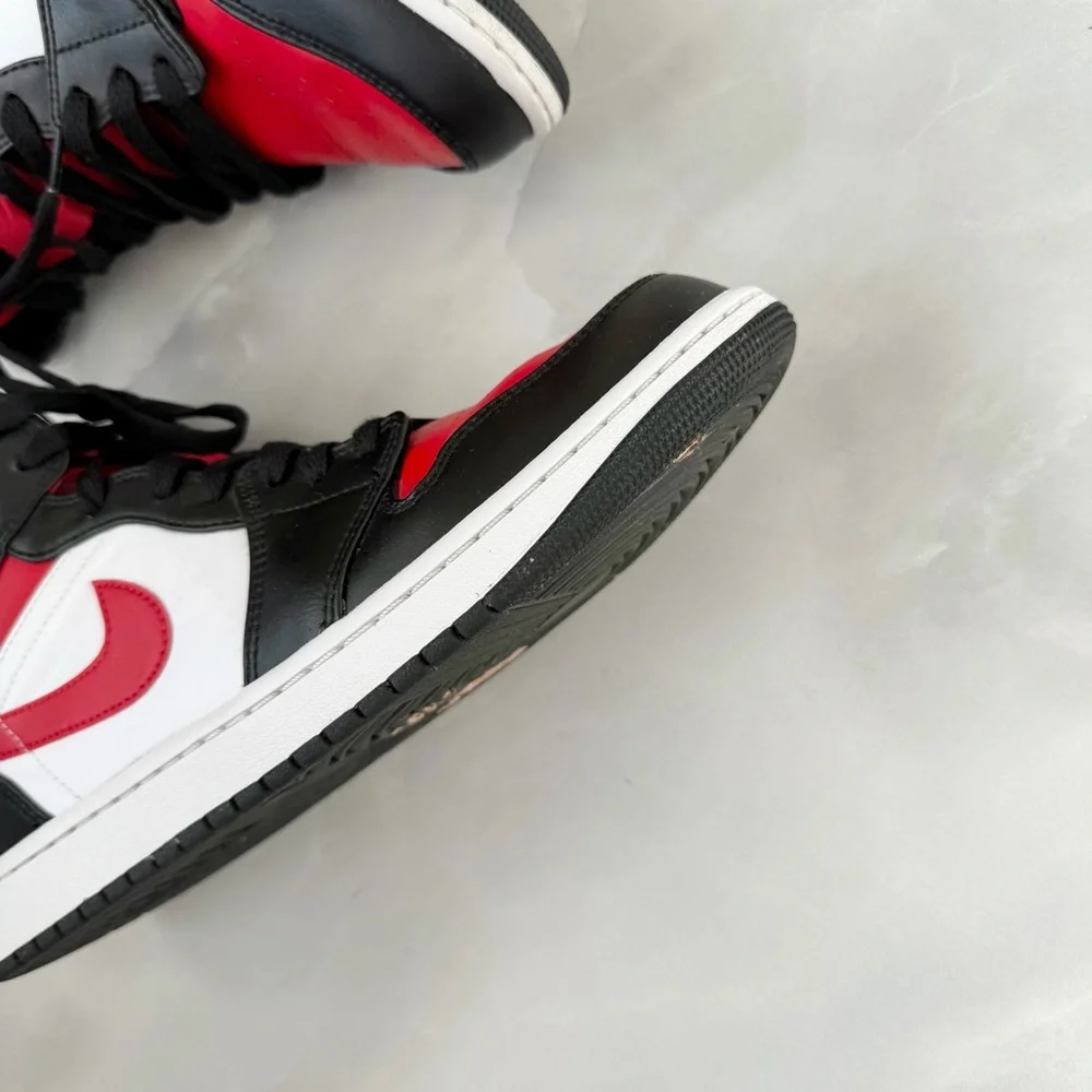 Jordan Air Retro Sneakers